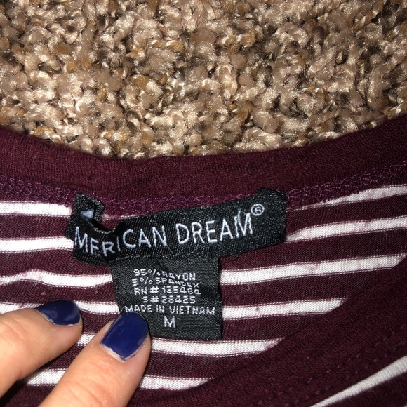 Maroon shirt - Picture 3 of 3